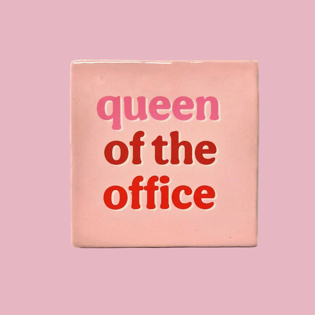 Carreau - Queen of the office