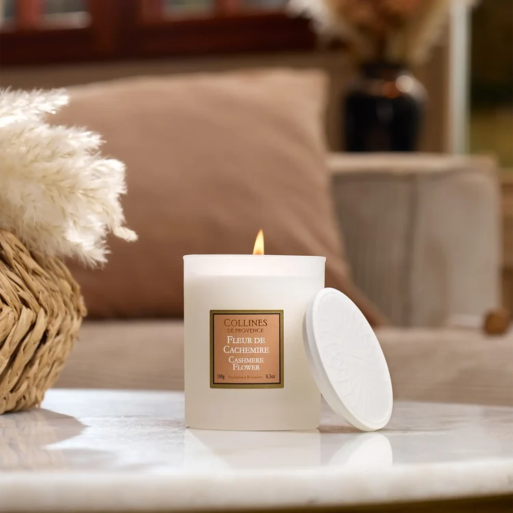 Bougie parfumée Fleur de cachemire - 180gr