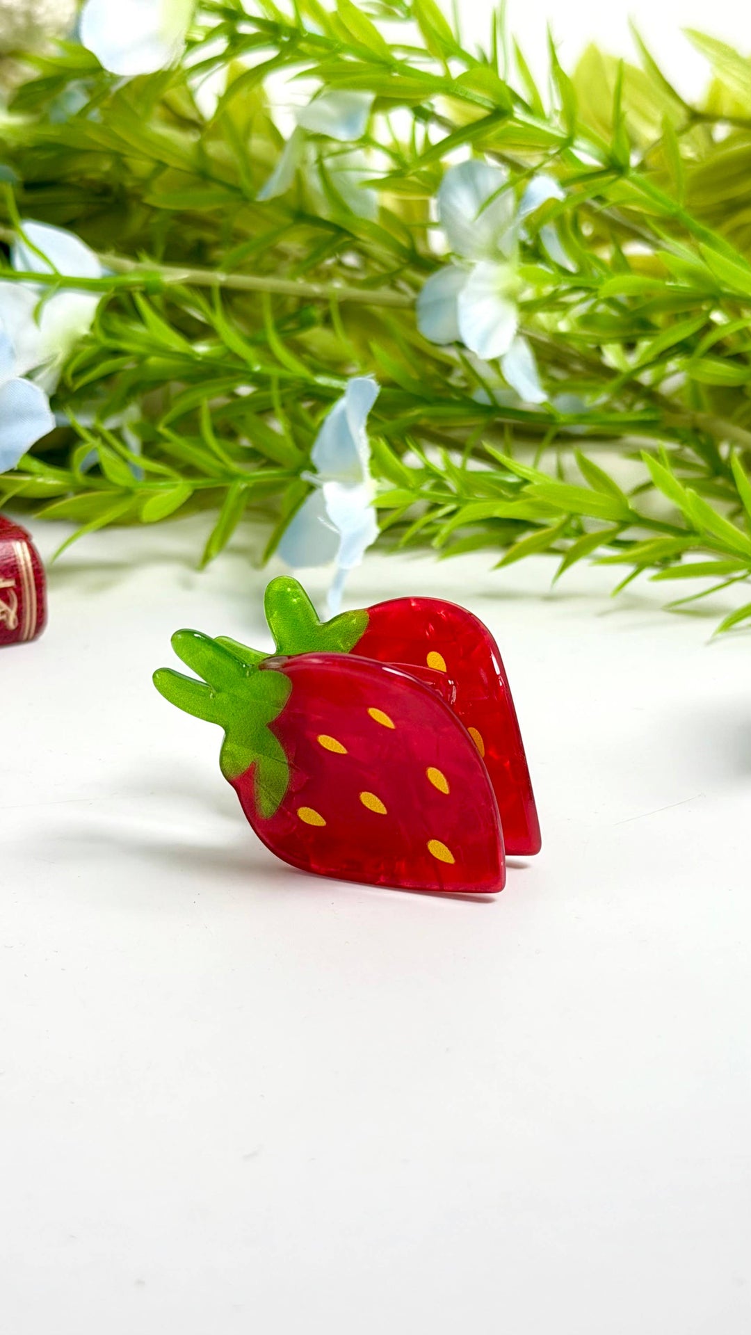 Pinces à cheveux fraise rouge nacrés